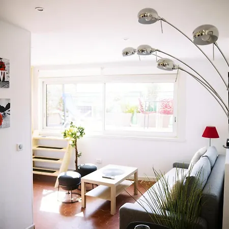 Apartman 2 Pieces Climatisees Avec Terrasse - Centre