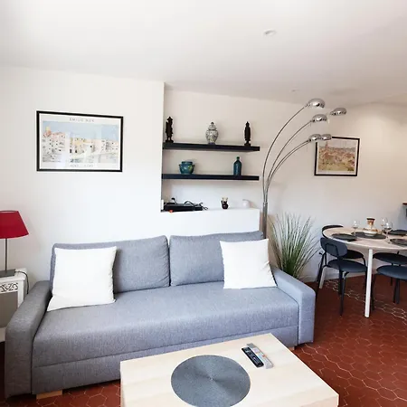 2 Pieces Climatisees Avec Terrasse - Centre Toulon