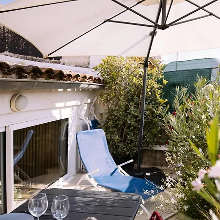 2 Pieces Climatisees Avec Terrasse - Centre Apartament Tulon