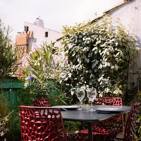 2 Pieces Climatisees Avec Terrasse - Centre Apartamento Toulon