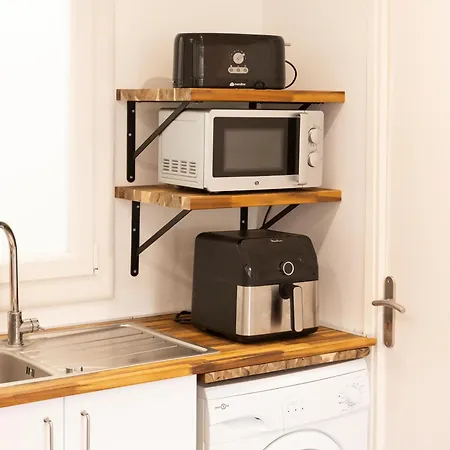 2 Pieces Climatisees Avec Terrasse - Centre Apartamento